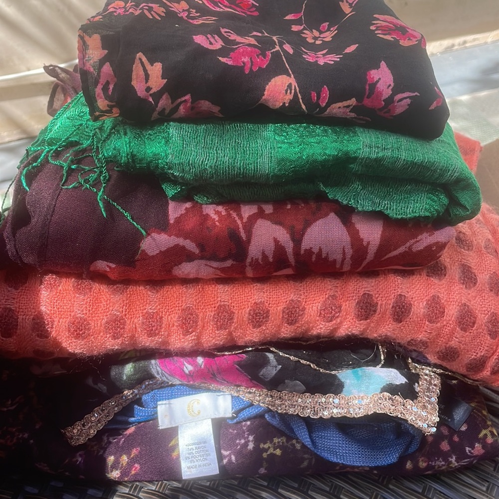 7 lovely scarves in excellent POC.  Priced for resellers or one fashionista!